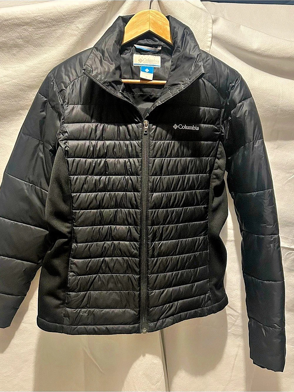 Columbia Black Puffer Jacket Size Medium Like New